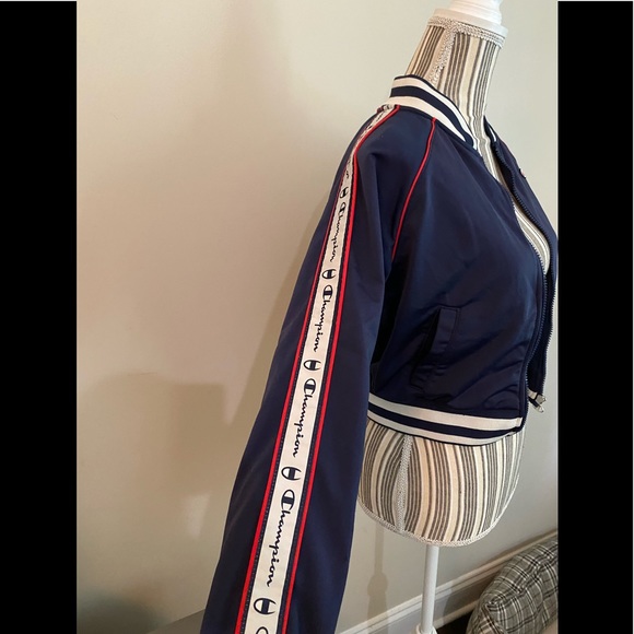 NEW Champion Jacket, Size XS 🧢 - Picture 2 of 3